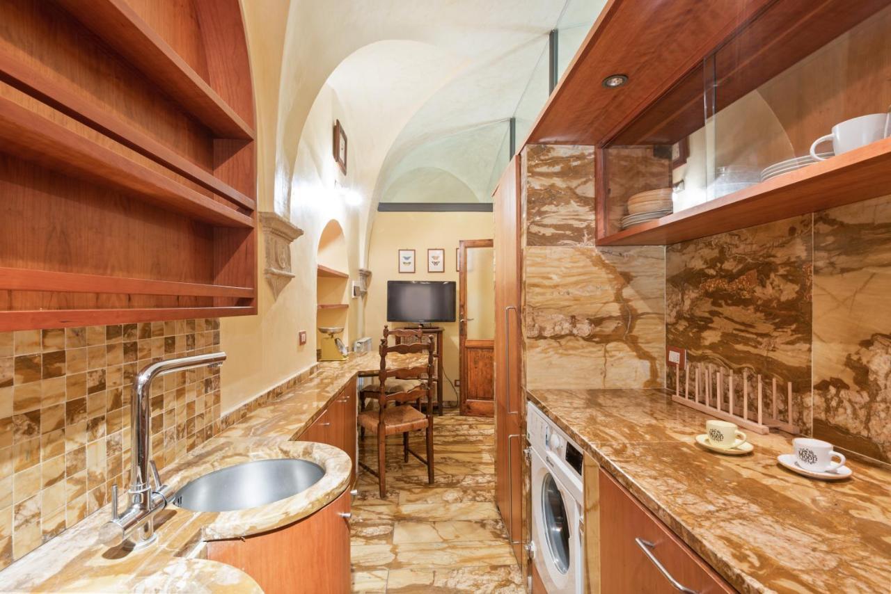 Appartamento Beatrice - Affitti Brevi Italia Siena Exterior photo