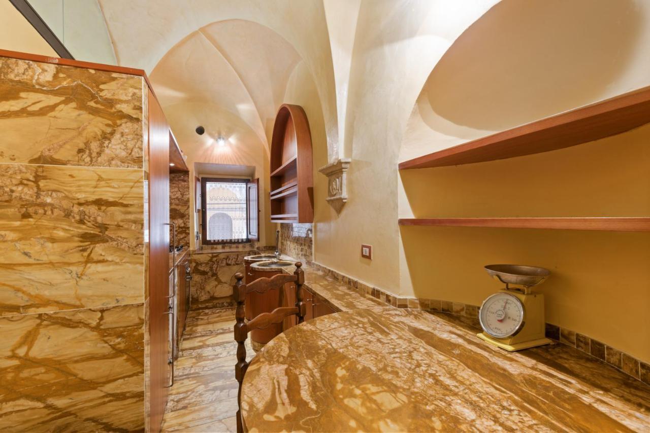 Appartamento Beatrice - Affitti Brevi Italia Siena Exterior photo